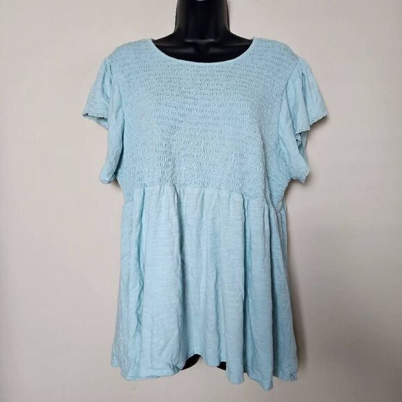 Torrid Smocked Bodice Babydoll Blouse - Picture 2 of 8